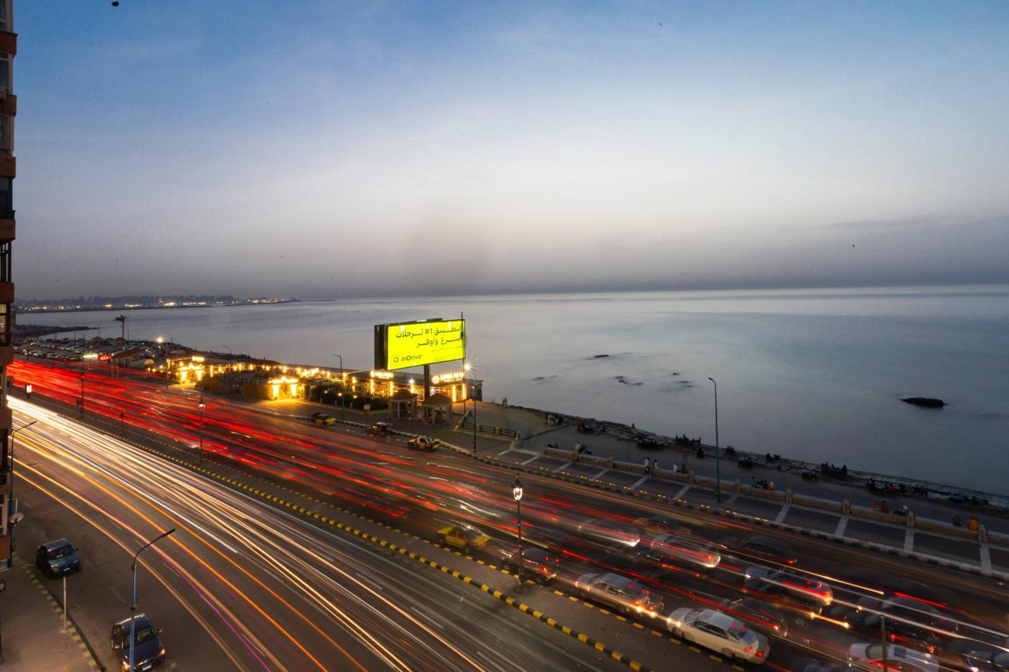Hotel Hyat Waterfalls Alexandria