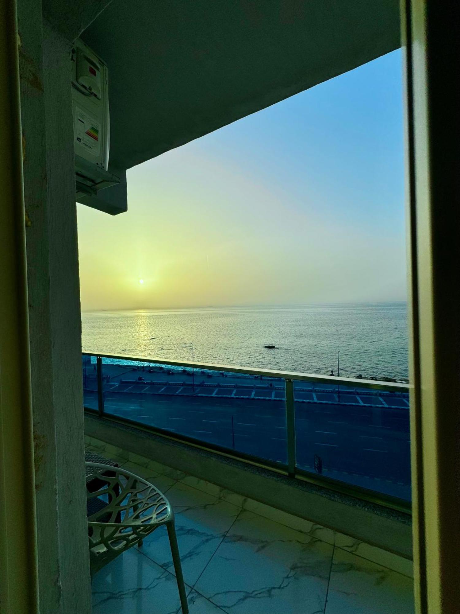Hotel Hyat Waterfalls Alexandria