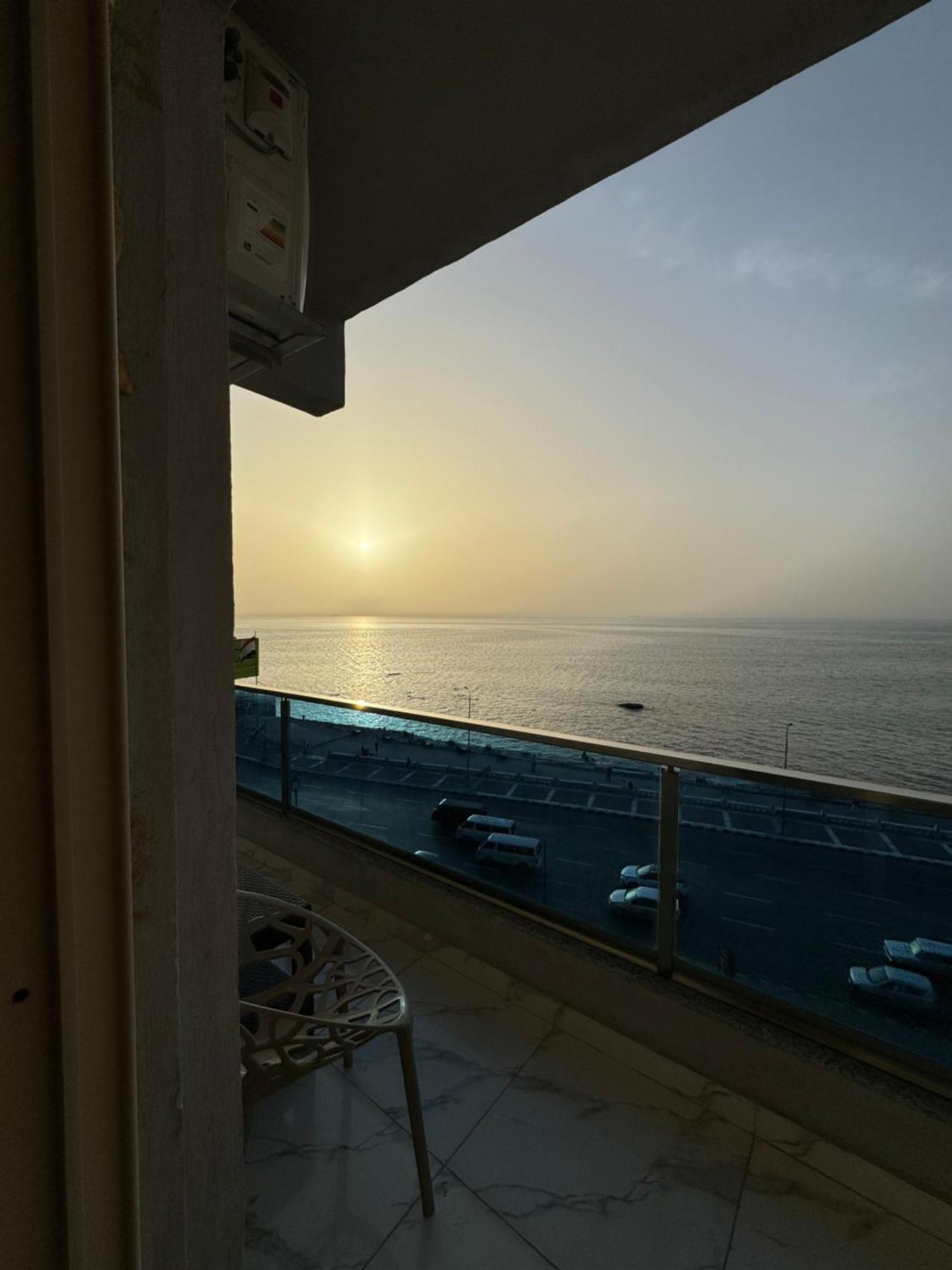 Hyat Waterfalls Hotel Alexandria