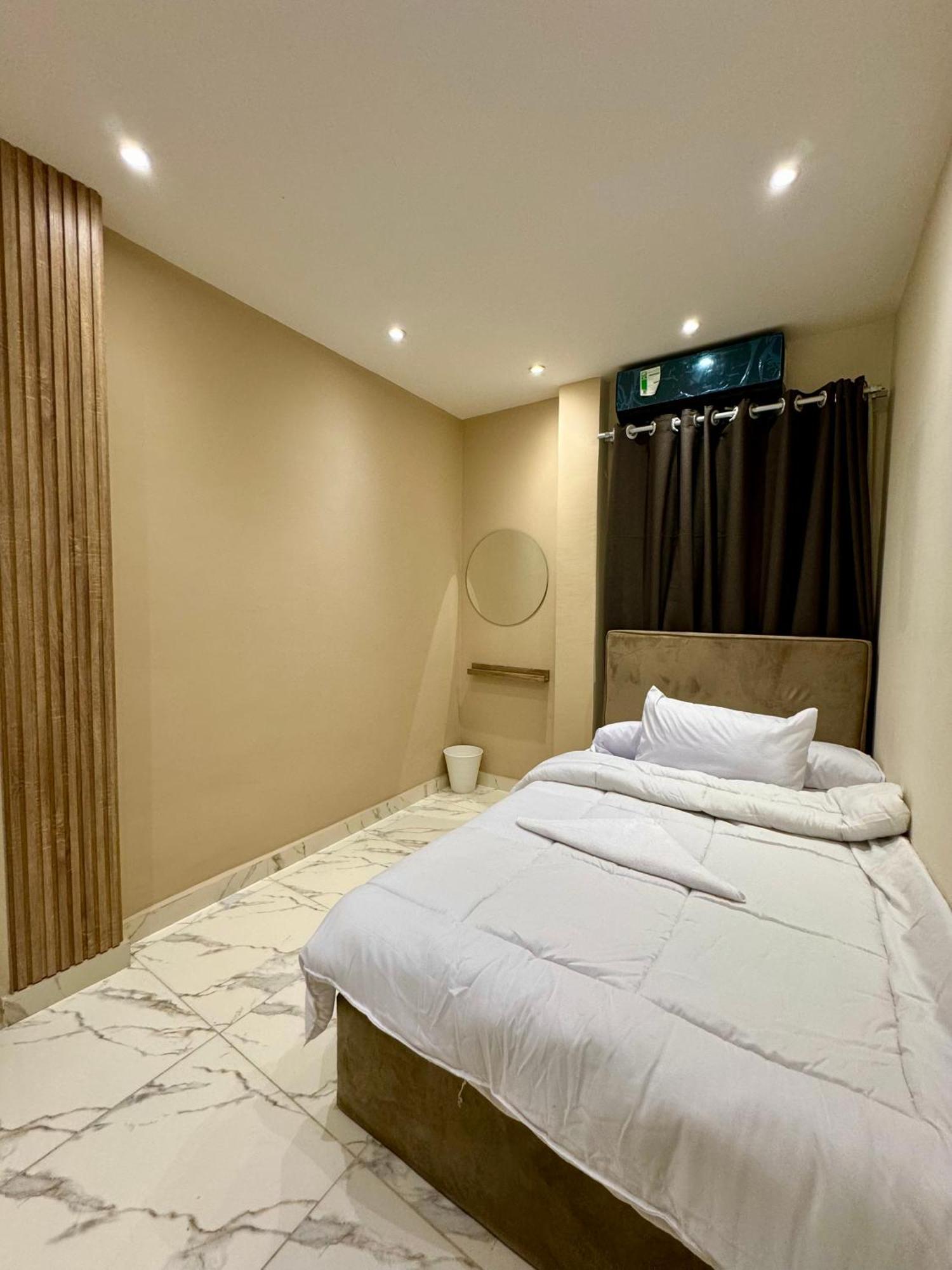 Hotel Hyat Waterfalls Alexandria